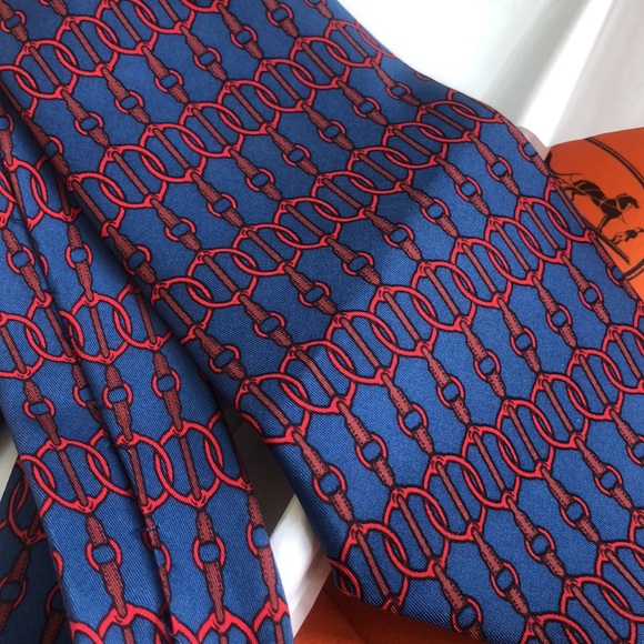 Hermès like new tie - Picture 5 of 15